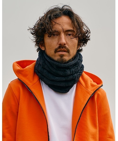【セール】plating cable knit snood（ネックウォーマー/スヌード）｜wjk（ダヴルジェイケイ）