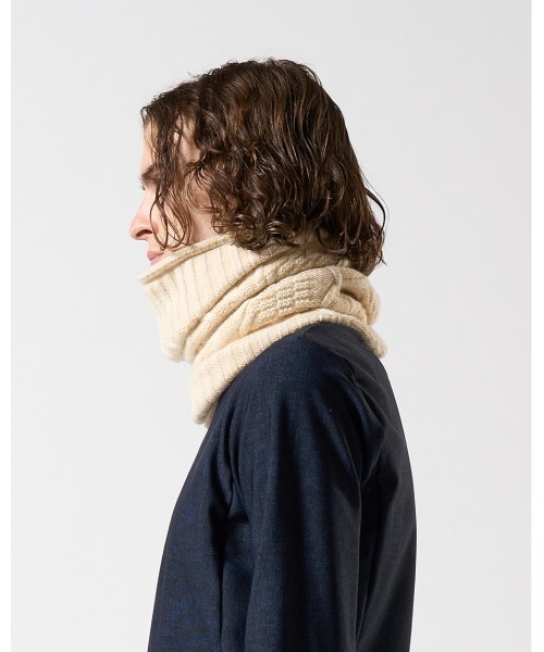 【セール】plating cable knit snood（ネックウォーマー/スヌード）｜wjk（ダヴルジェイケイ）