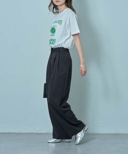 COLONY 2139(コロニートゥーワンスリーナイン)の「コンパクトカレッジTシャツ(Tシャツ/カットソー・レディース・ブラック/オフホワイト・FREE)」の16枚目の写真