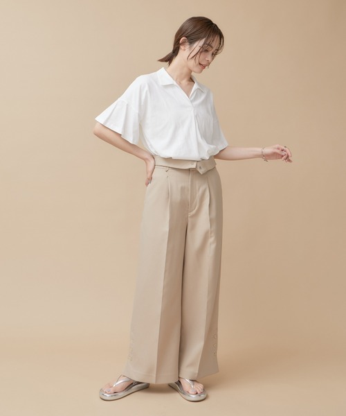 le cercle ADAM ET ROPE'（ルセルクルアダムエロペ）の「スキッパーフレアＴシャツ（Tシャツ/カットソー・レディース・ホワイト/ブラック/ブラウン/グリーン・FREE）」の7枚目の写真