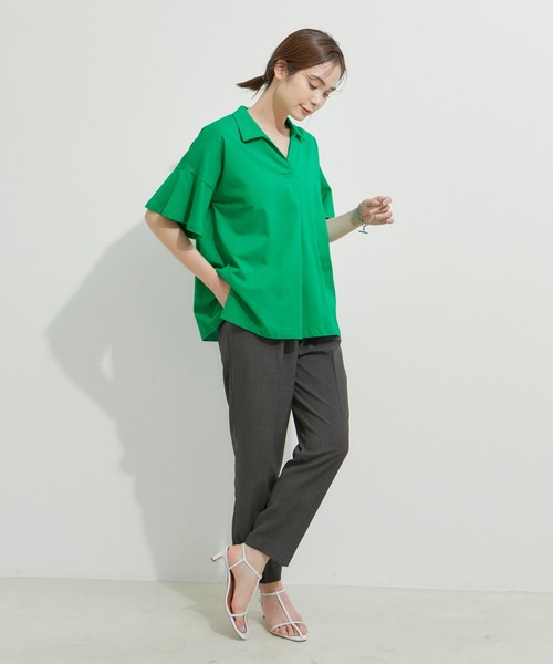 le cercle ADAM ET ROPE'（ルセルクルアダムエロペ）の「スキッパーフレアＴシャツ（Tシャツ/カットソー・レディース・ホワイト/ブラック/ブラウン/グリーン・FREE）」の11枚目の写真