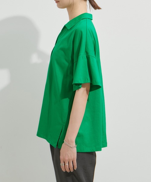 le cercle ADAM ET ROPE'（ルセルクルアダムエロペ）の「スキッパーフレアＴシャツ（Tシャツ/カットソー・レディース・ホワイト/ブラック/ブラウン/グリーン・FREE）」の13枚目の写真