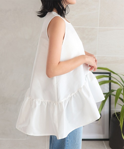 KOBE LETTUCE（コウベレタス）の「ペプラムボリューミーブラウス（シャツ/ブラウス・レディース・ブラック/ホワイト・M）」の10枚目の写真