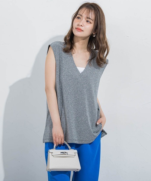 VICKY（ビッキー）の「【セットアップ対応】ラメVタンクトップ≪手洗い可能≫（タンクトップ・レディース・ブラック/シルバー系その他・M）」の22枚目の写真