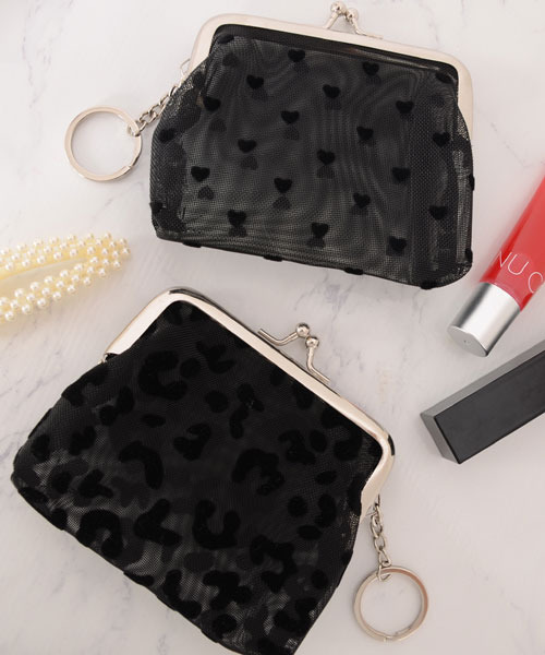 Mayree（メイリー）の「【float】ハートドット柄/レオパード柄 がま口ポーチ/小物入れ【メッシュ素材】（ポーチ・レディース・ブラック系2/ブラック系1・FREE）」の4枚目の写真