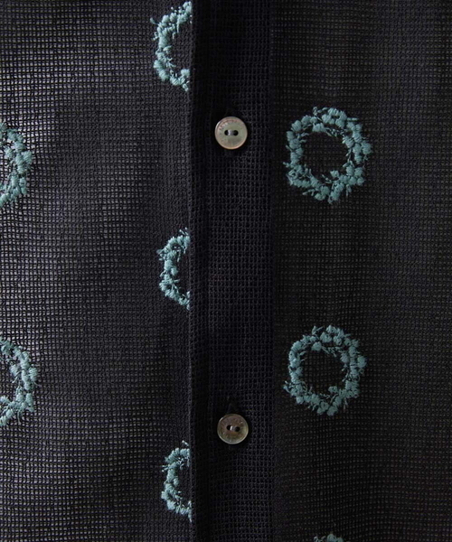 MICHEL KLEIN HOMME (ミッシェルクランオム)の「総柄シアー半袖シャツ(シャツ/ブラウス・メンズ・ブラック/カーキ・MEDIUM/LARGE/X-LARGE)」の13枚目の写真