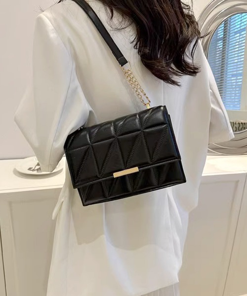 Amulet(アミュレット)の「キルティング柄ショルダーバッグ(ショルダーバッグ・レディース・ブラック/ベージュ/ホワイト・FREE)」の9枚目の写真