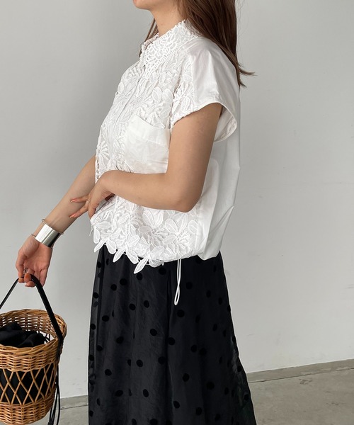antic rag(アンティックラグ)の「レース切り替えシャツブラウス(シャツ/ブラウス・レディース・ホワイト/ブルー/ブラック・FREE)」の8枚目の写真