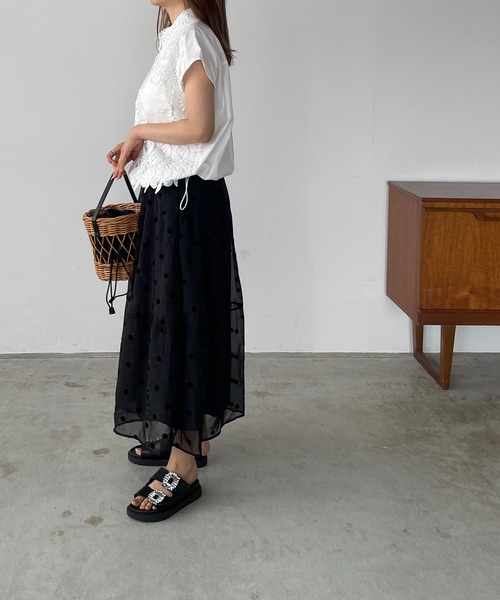 antic rag(アンティックラグ)の「レース切り替えシャツブラウス(シャツ/ブラウス・レディース・ホワイト/ブルー/ブラック・FREE)」の11枚目の写真