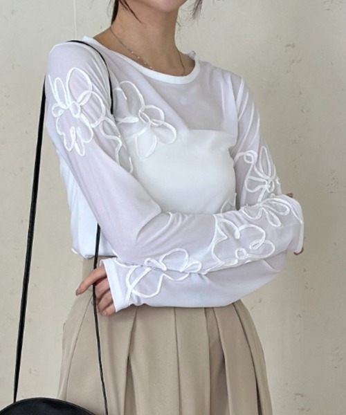 Per sist ence(パーシエンス)の「シアーコード刺繍プルオーバー(Tシャツ/カットソー・レディース・パープル/アイボリー/ブラック/グレイッシュベージュ・FREE)」の18枚目の写真
