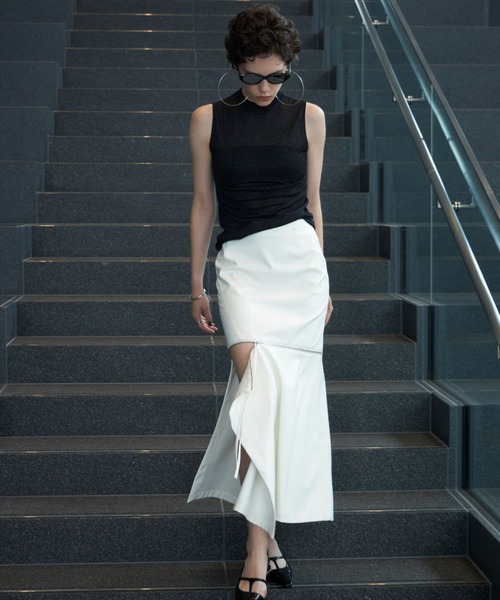 JOSE MOON（ジョゼムーン）の「KLEIN LAME SHEER KNIT/クラインラメシアーニット（ニット/セーター・レディース・ベージュ/グレー/ブラック・FREE）」の11枚目の写真