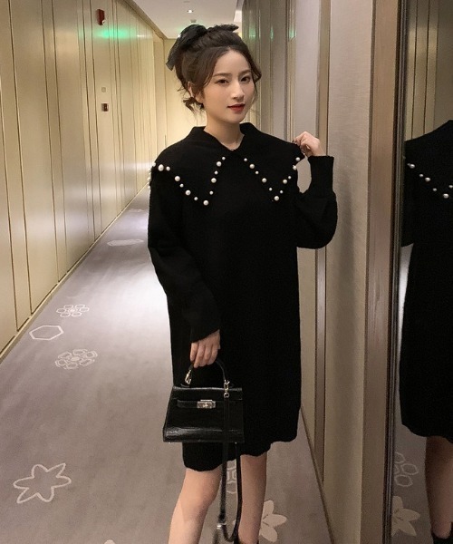 SHEPP(シープ)の「《26年秋冬新色追加》パール襟付き ニットミニワンピース(ワンピース・レディース・レッド/ブラック/グレー・F)」の16枚目の写真