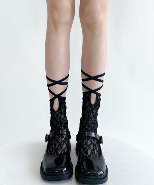 Nia(ニア)の「Nia(ニア)/レースアップミドルソックス(ソックス/靴下・レディース・ホワイト/ブラック・FREE)」の8枚目の写真