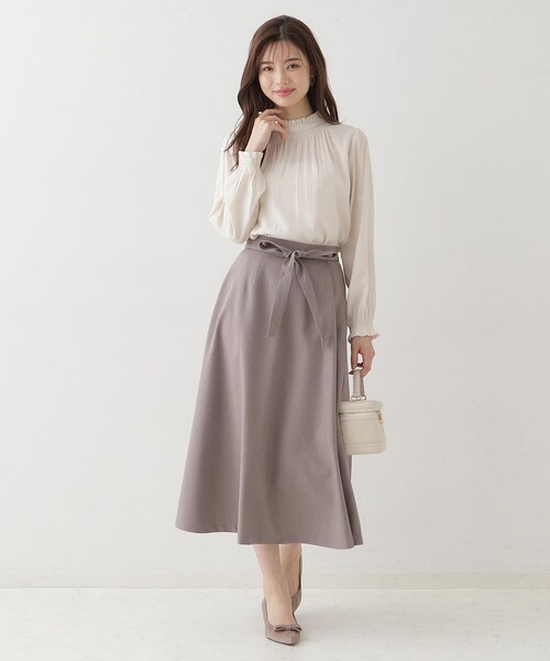 couture brooch(クチュールブローチ)の「【名品通勤ブラウス】RTピケシャーリングブラウス(シャツ/ブラウス・レディース・アイボリー/ダークグレー/ピンク・34/36/38/40/42)」の14枚目の写真