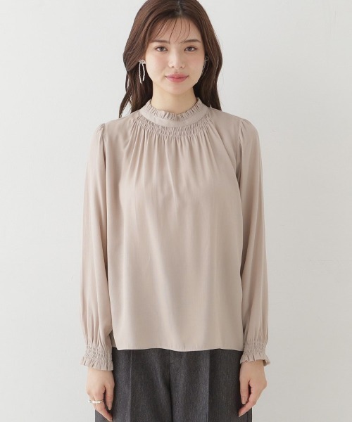 couture brooch(クチュールブローチ)の「【名品通勤ブラウス】RTピケシャーリングブラウス(シャツ/ブラウス・レディース・アイボリー/ダークグレー/ピンク・34/36/38/40/42)」の7枚目の写真