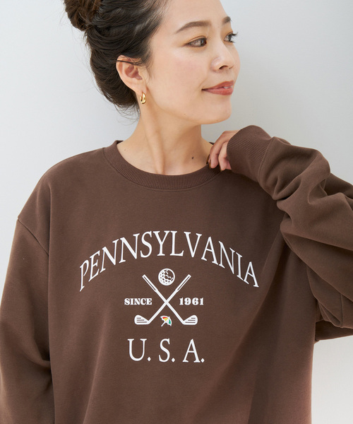 Arnold Palmer（アーノルドパーマー）の「Arnold Palmer/アーノルド パーマー 別注 graphic sweat（Tシャツ/カットソー・レディース・グリーン/ブラウン/レッド/グレー/パープル・LARGE/MEDIUM）」の3枚目の写真