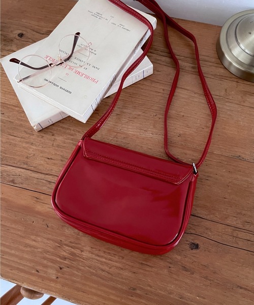 by your closet(バイユアークローゼット)の「ハート ポイント ショルダーバッグ(ショルダーバッグ・レディース・レッド・FREE)」の4枚目の写真