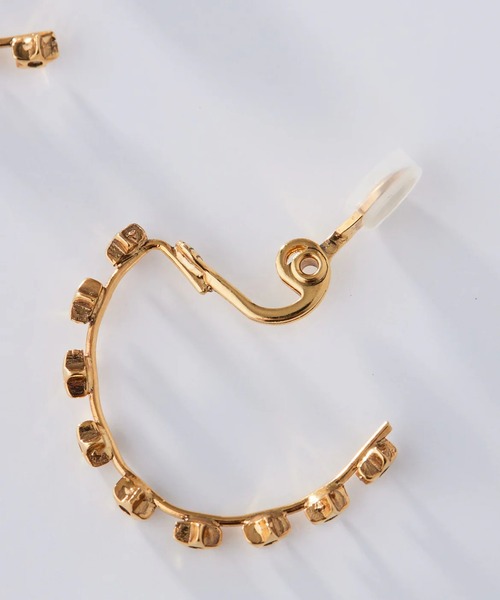 ADER（アデル）の「TINY STAR hoop earring（イヤリング・レディース・ゴールド・フリー）」の3枚目の写真