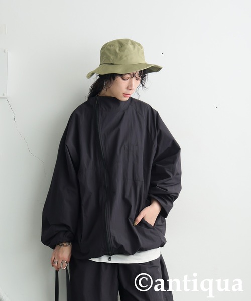 antiqua(アンティカ)の「アシメファスナートップス(その他トップス・レディース・ブラック・ONESIZE)」の5枚目の写真