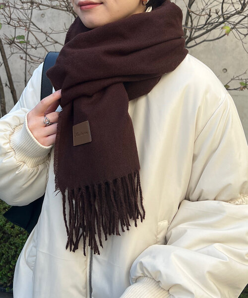 Kastane(カスタネ)の「ツイルマフラー(マフラー・レディース・アイボリー/グレー/ピンク/ダークブラウン・FREE)」の4枚目の写真