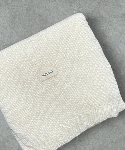 TONE SELECT GOODS(トーンセレクトグッズ)の「urbanfemine./ニットマフラー U7361(マフラー・レディース・ブラック/ブルー/ホワイト/ピンク/ブラウン・FREE)」の2枚目の写真