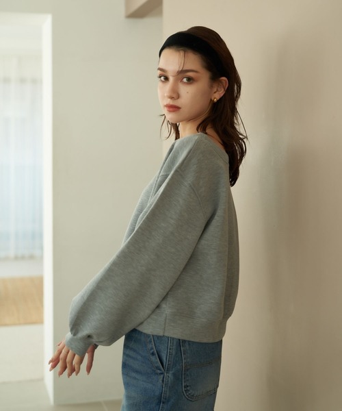Nu(ニュー)の「【Nu】オフショルスウェット(Tシャツ/カットソー・レディース・ブラック/オフホワイト/ライトグレー・ONE SIZE)」の5枚目の写真