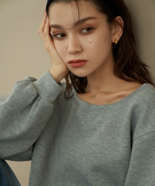 Nu(ニュー)の「【Nu】オフショルスウェット(Tシャツ/カットソー・レディース・ブラック/オフホワイト/ライトグレー・ONE SIZE)」の13枚目の写真
