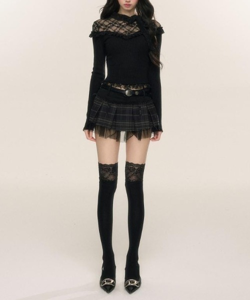 Achic(アシック)の「レースフリルニットボレロ(Tシャツ/カットソー・レディース・ブラック/ホワイト・M)」の5枚目の写真