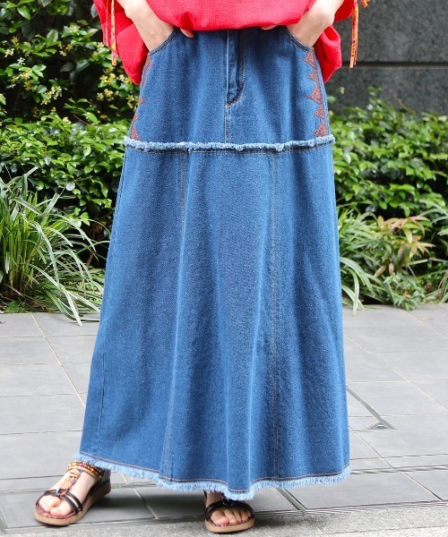 チチカカ(チチカカ)の「デニムカットオフ切替スカート(スカート・レディース・ブラック/ライトブルー/インディゴブルー・FREE)」の3枚目の写真