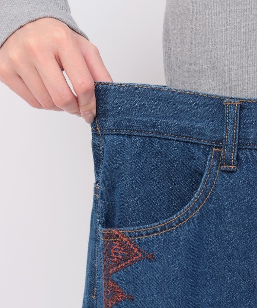 チチカカ(チチカカ)の「デニムカットオフ切替スカート(スカート・レディース・ブラック/ライトブルー/インディゴブルー・FREE)」の15枚目の写真