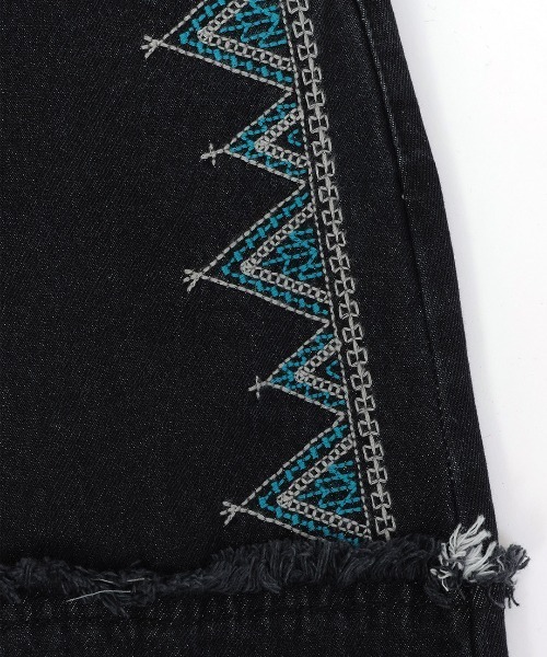 チチカカ(チチカカ)の「デニムカットオフ切替スカート(スカート・レディース・ブラック/ライトブルー/インディゴブルー・FREE)」の18枚目の写真