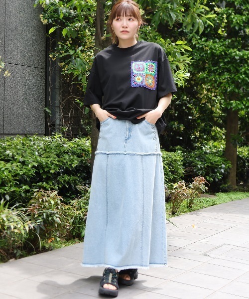 チチカカ(チチカカ)の「デニムカットオフ切替スカート(スカート・レディース・ブラック/ライトブルー/インディゴブルー・FREE)」の22枚目の写真