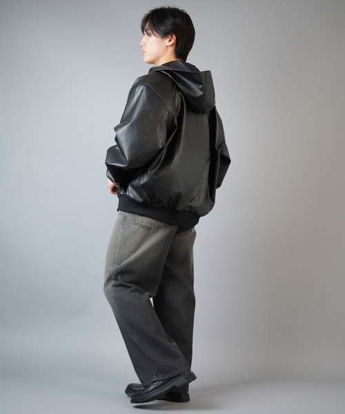 SPINNS(スピンズ)の「ウォッシュグラデーションワイドデニムパンツ/ユニセックス(デニムパンツ・メンズ・ブルー系その他/ブラック×ベージュ/サックスブルー系・L/M)」の11枚目の写真