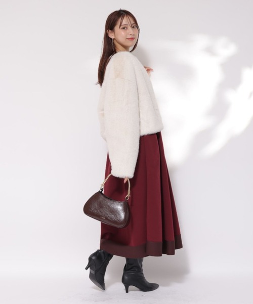 Mystrada（マイストラーダ）の「Vネックホールワンピース