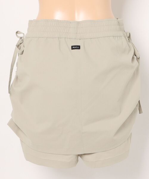 RVCA（ルーカ）の「RVCA/ルーカ ショートパンツ/水陸両用/UVケア BF043-850（その他パンツ・レディース・ブラック/ライトピンク/カーキオリーブ・M）」の19枚目の写真