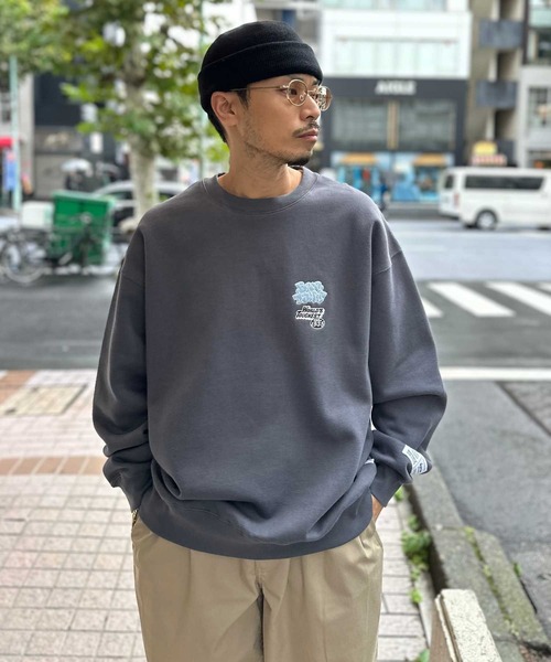 Right-on(ライトオン)の「BEN DAVIS(ベンデイビス)【メンズ】バックプリントスウェット(スウェット・メンズ・ダークグレー/ホワイト・M/L/XL)」の10枚目の写真