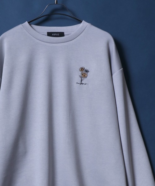 ANPAS(アンパス)の「ANPAS Flower Embroidery Oversized Shirt /別注 花柄 ワンポイント刺繍 オーバーサイズ ポンチ長袖Tシャツ ロンT スウェット トップス トレーナー メンズ レディース(Tシャツ/カットソー・メンズ・ブラック/グレー系その他/グレー/ブラック系その他/ホワイト/ホワイト系その他/ホワイト系その他2/ブラック系その他2/グレー系その他2・M/L)」の8枚目の写真