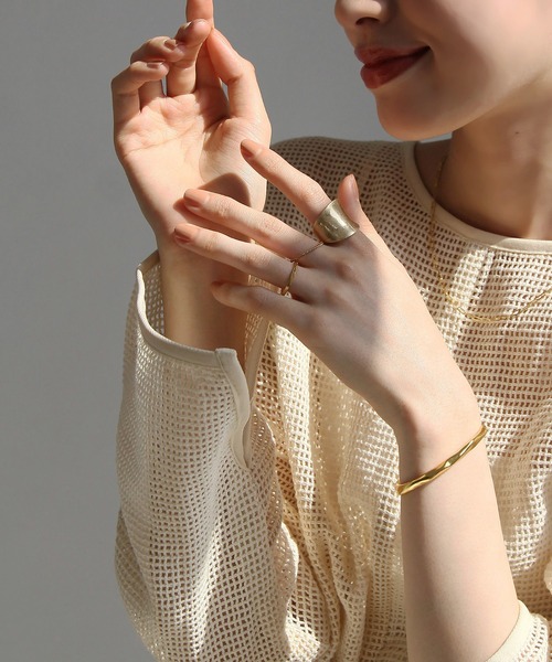 abaskdesign(アバスクデザイン)の「金属アレルギー対応 ダイヤカットリング(リング・レディース・ゴールド・17号/14号/11号)」の2枚目の写真