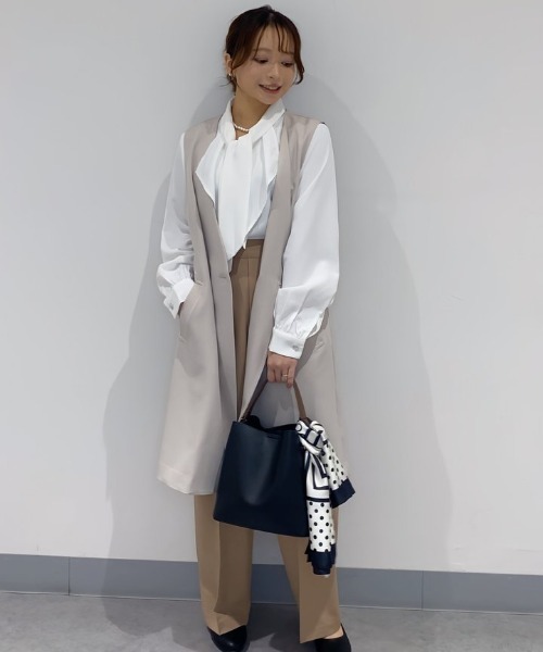 Honeys(ハニーズ)の「【ストレッチ・ウォッシャブル・イージーケア】美ージーストレート(股下62cm)(スラックス・レディース・ダークベージュ/ネイビー/ライトグリーン/ライトグレー/ブラック・S/M/LL/L/3L)」の6枚目の写真