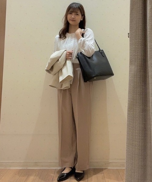 Honeys(ハニーズ)の「【ストレッチ・ウォッシャブル・イージーケア】美ージーストレート(股下62cm)(スラックス・レディース・ダークベージュ/ネイビー/ライトグリーン/ライトグレー/ブラック・S/M/LL/L/3L)」の9枚目の写真