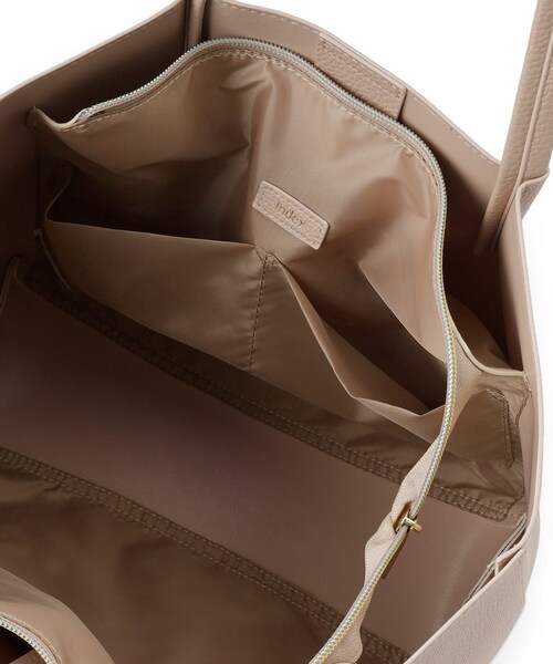 index（インデックス）の「【A4サイズ収納可】フラワーパーツ合皮トートバッグ（トートバッグ・レディース・ベージュ/グレー/ブラック・00）」の6枚目の写真