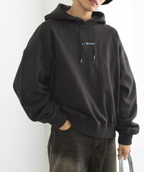 Gem Stone Cropped Hoodie（パーカー）｜SENSE OF PLACE by URBAN RESEARCH（センスオブプレイスバイアーバンリサーチ） 5,742円