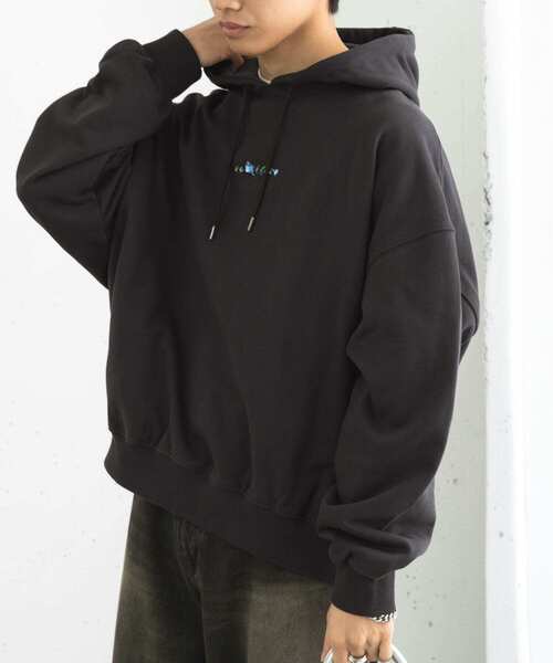 SENSE OF PLACE by URBAN RESEARCH(センスオブプレイスバイアーバンリサーチ)の「Gem Stone Cropped Hoodie(パーカー・メンズ・ネイビー/ブラック/ミント・MEDIUM/LARGE)」の6枚目の写真