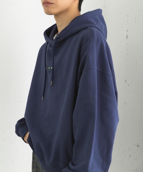 SENSE OF PLACE by URBAN RESEARCH(センスオブプレイスバイアーバンリサーチ)の「Gem Stone Cropped Hoodie(パーカー・メンズ・ネイビー/ブラック/ミント・MEDIUM/LARGE)」の11枚目の写真