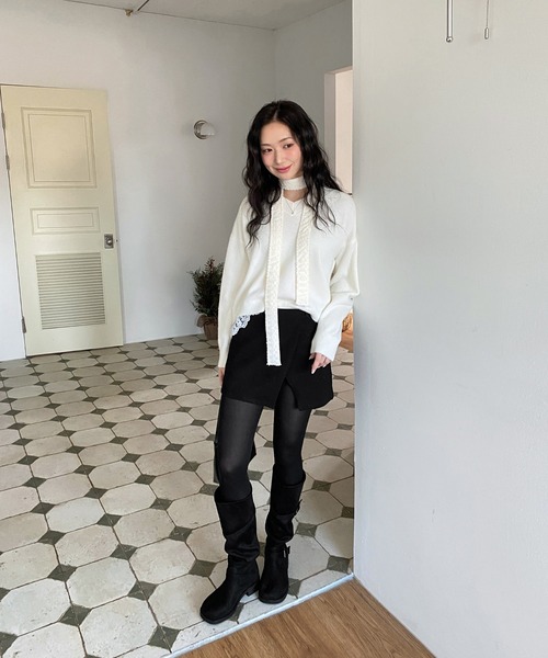 by muni:r（バイ ムニール）の「シンプルスリットラップスカートパンツ（スカート・レディース・ブラック/チャコール・SMALL/MEDIUM）」の8枚目の写真
