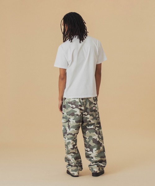 XLARGE(エクストララージ)の「RHINE STONE SLANTED OG S/S TEE(Tシャツ/カットソー・メンズ・ホワイト/ブラック/ネイビー・L/M/S/XL)」の22枚目の写真