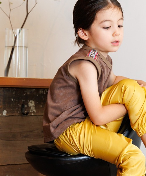 MAKE YOUR DAY（メイクユアデイ）の「チロリアンスリーブレスTシャツ■80～140cm（Tシャツ/カットソー・キッズ・グレー/ブラウン・90/100/110/120/130/140/80）」の6枚目の写真