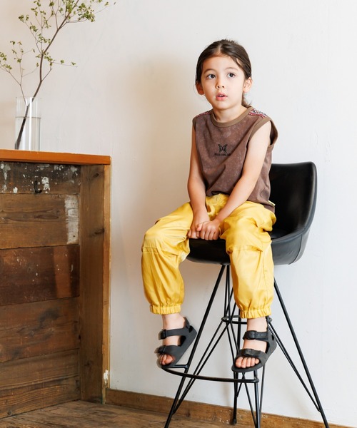 MAKE YOUR DAY（メイクユアデイ）の「チロリアンスリーブレスTシャツ■80～140cm（Tシャツ/カットソー・キッズ・グレー/ブラウン・90/100/110/120/130/140/80）」の9枚目の写真