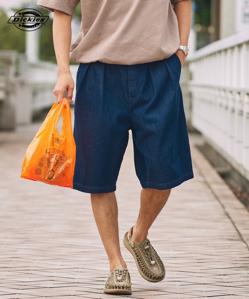 Dickies（ディッキーズ）の「Dickies/ディッキーズ 別注 TCツイル ツータック イージーワイドハーフパンツ【THE CRAFT CREW PRODUCTS】（チノパンツ・メンズ・カーキ/チャコール/ベージュ/ブルー/スミクロ/ブラック/ダークブラウン/インディゴブルー・S/2L/L/M）」の7枚目の写真