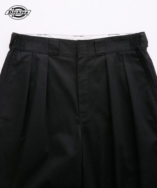Dickies（ディッキーズ）の「Dickies/ディッキーズ 別注 TCツイル ツータック イージーワイドハーフパンツ【THE CRAFT CREW PRODUCTS】（チノパンツ・メンズ・カーキ/チャコール/ベージュ/ブルー/スミクロ/ブラック/ダークブラウン/インディゴブルー・S/2L/L/M）」の19枚目の写真